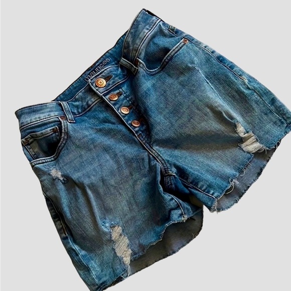 Maurices Pants - MAURICES High Rise Distressed Denim Shorts, size 6, EUC.